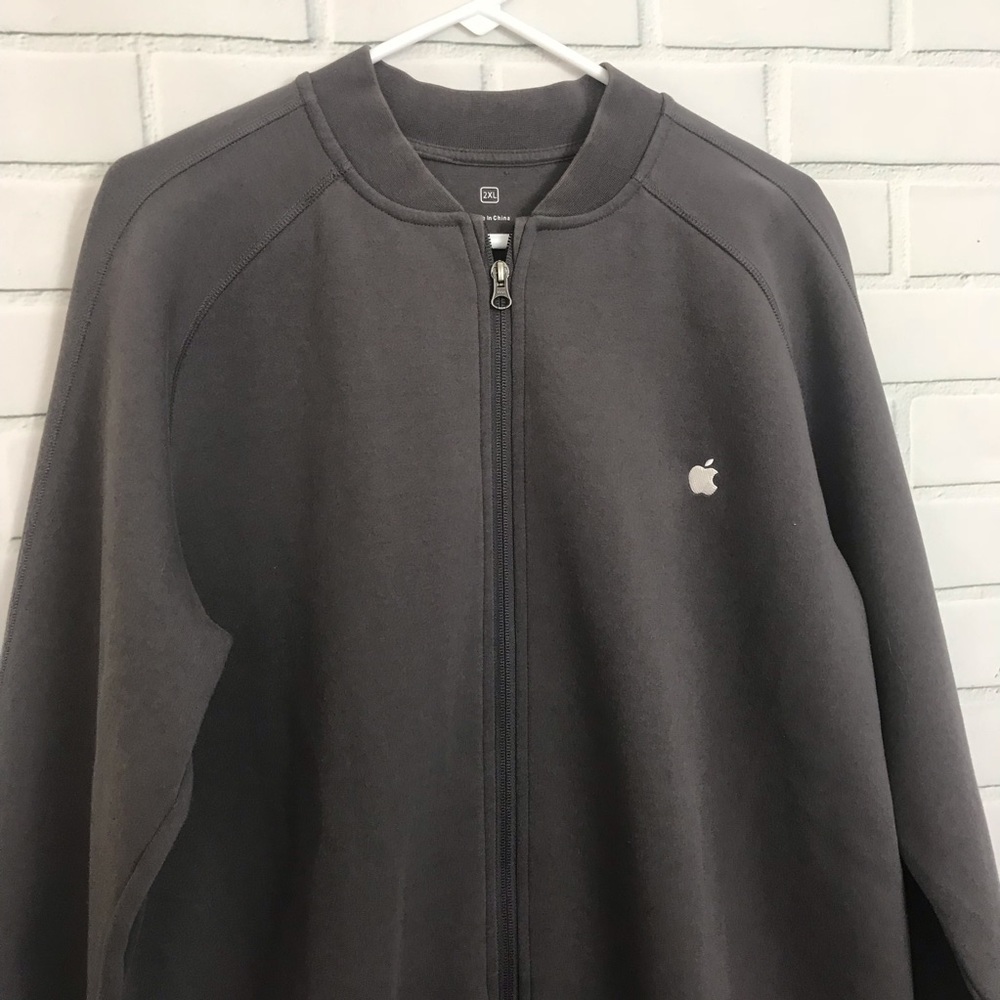 Apple Store Employee RARE Jacket sweater full zip - Picture 2 of 7